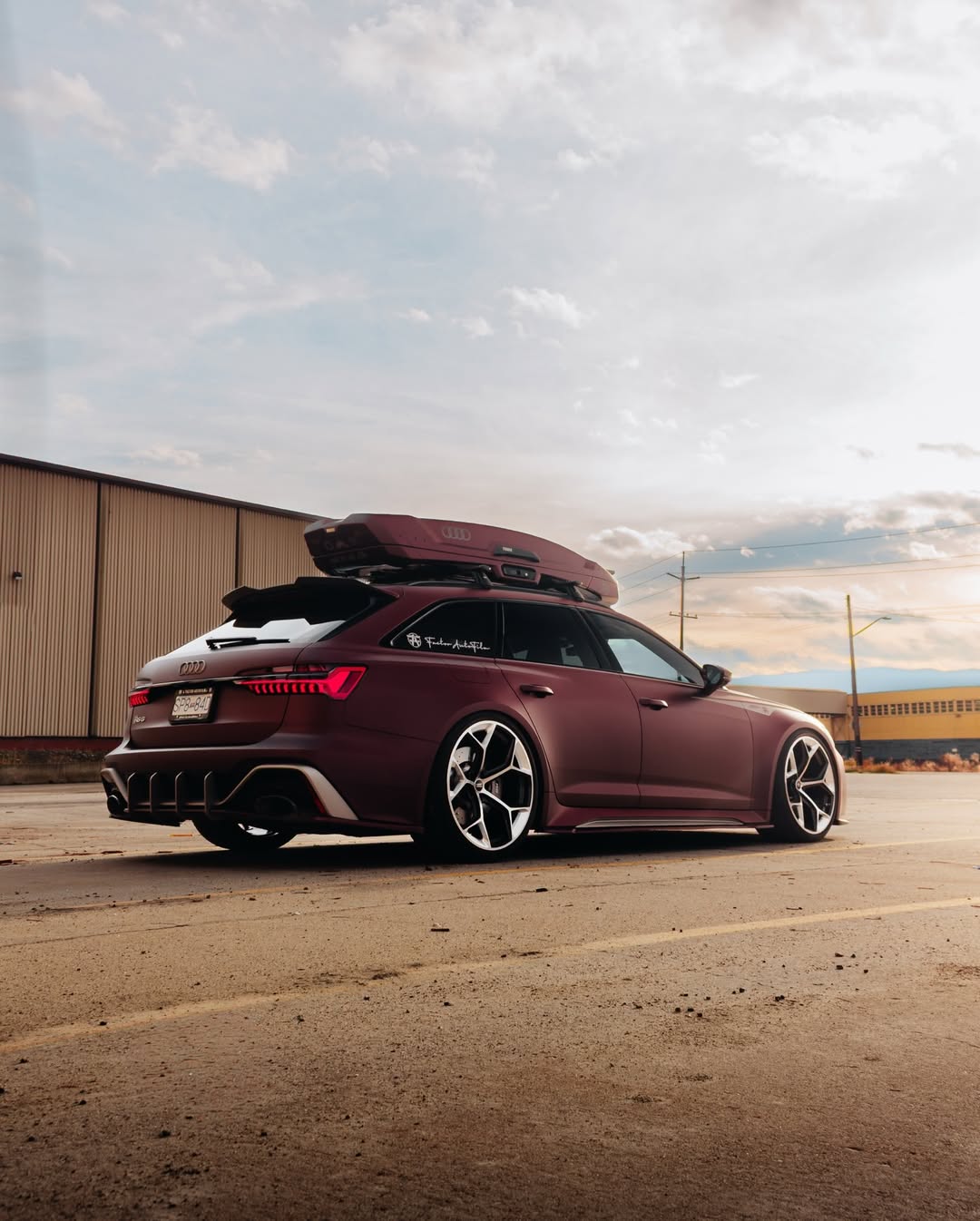 Burnt Maroon (SMT02)