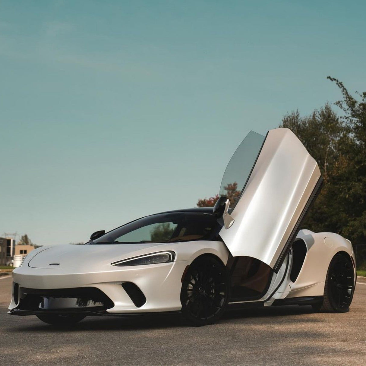 Satin Pearl White (ECH01)