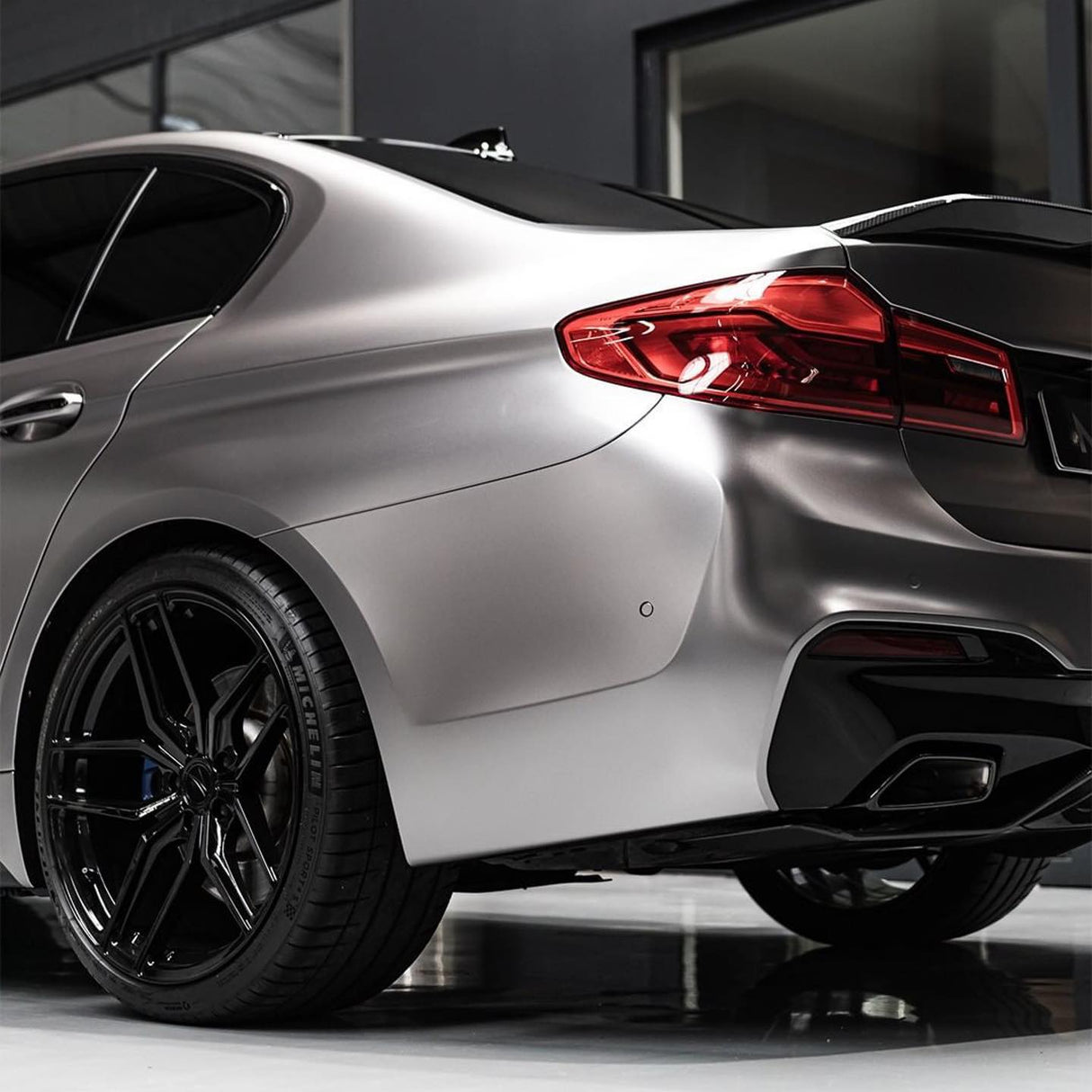 Gunsmoke Grey (ECH02)