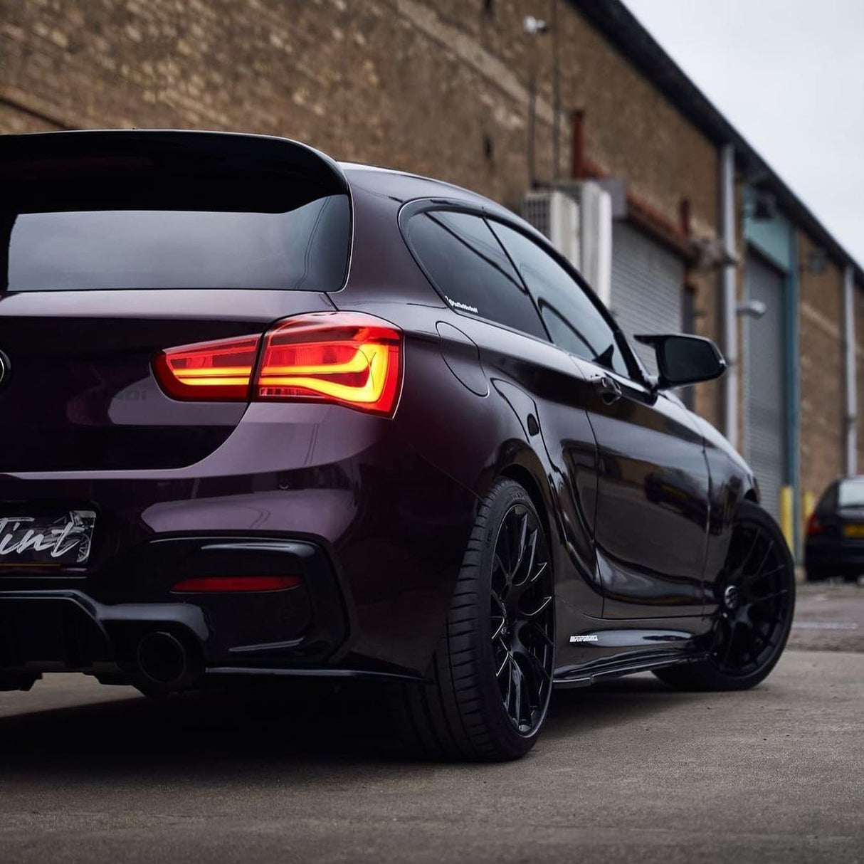 Burgundy Black (HM10-HD)
