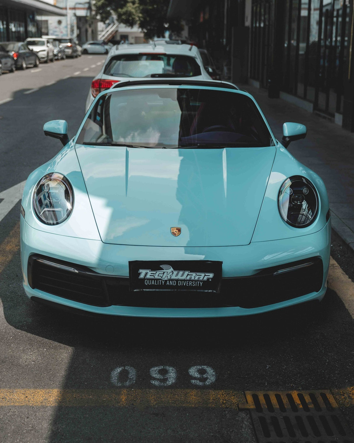 Yacht Blue (CG28-HD)