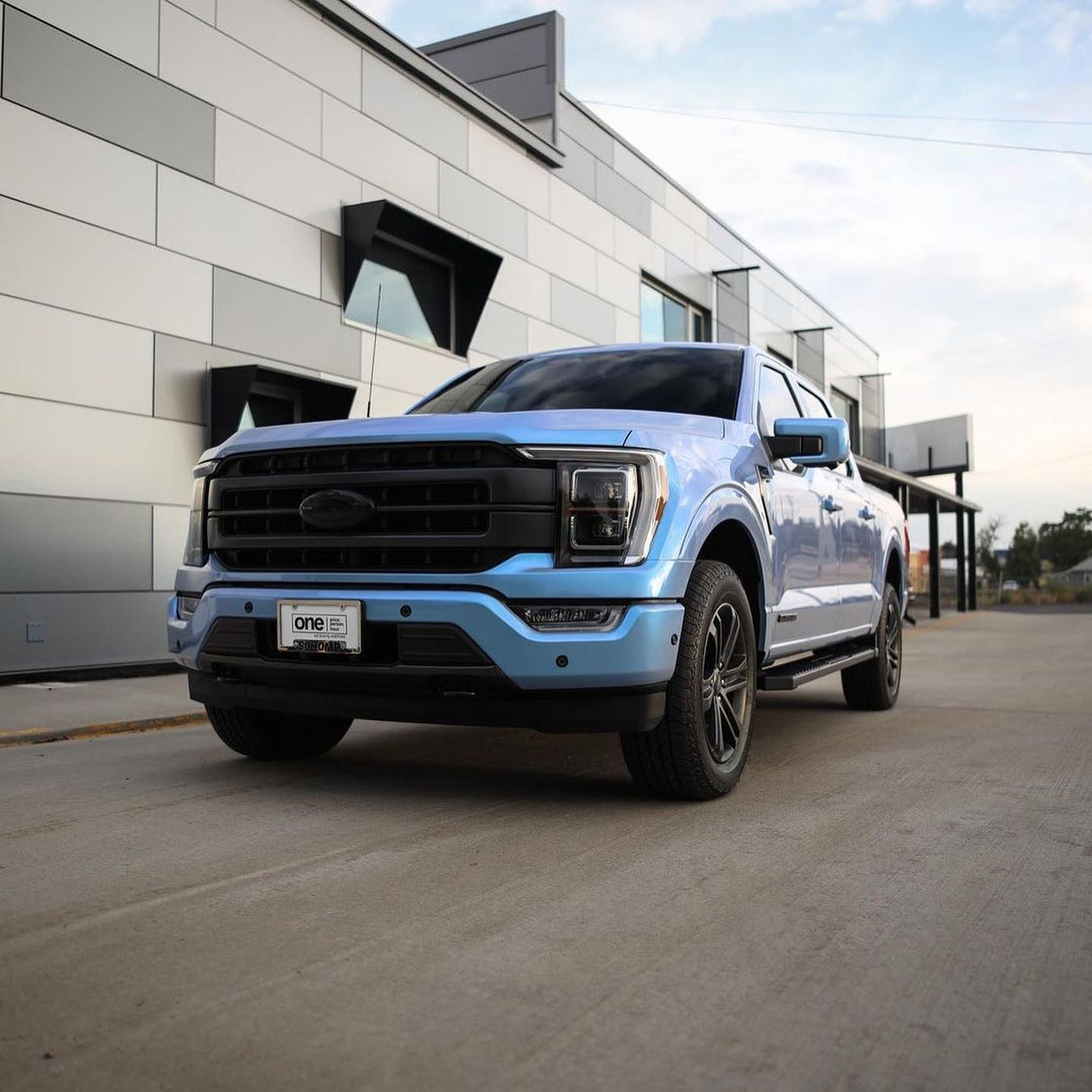 Azure Maya Blue (DS04-HD)